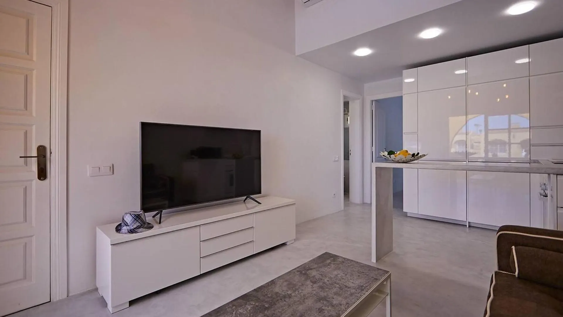 Stylish Apartment Tisalaya 40 By Pride Holiday Rentals Maspalomas